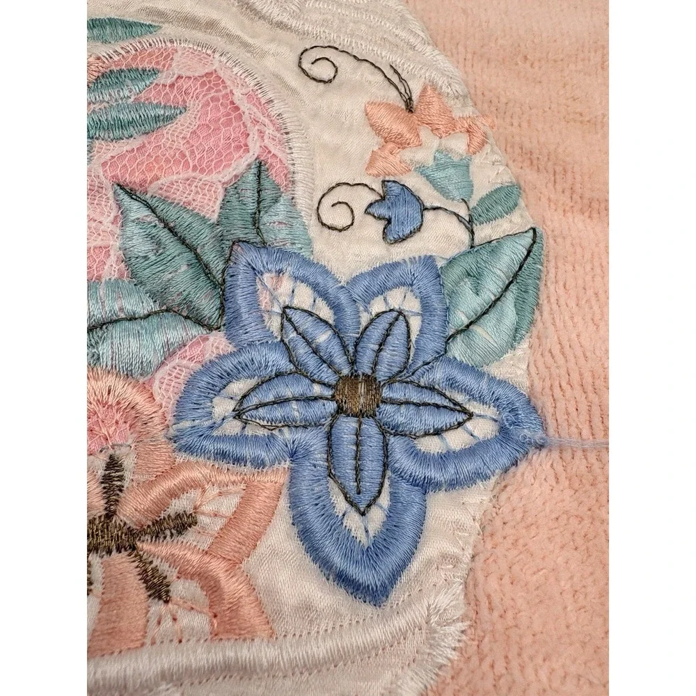 Vintage Pink‎ Bath Towel Lace Trim Floral Embroidered Cottage Granny USA 23x44